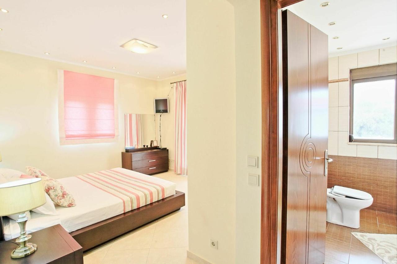 Acharavi Beach Villa By Posarellivillas Екстериор снимка